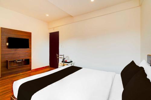 collection o kadugodi metro station