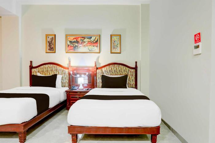 collection o gujarat anand city bus station