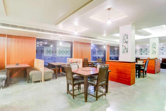 collection o gujarat anand city bus station