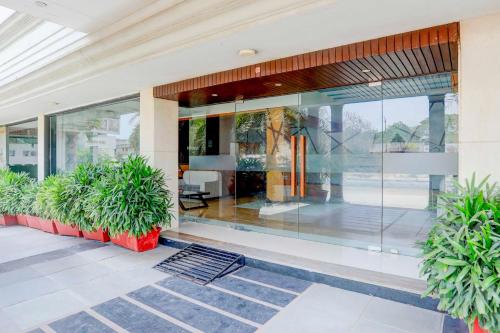 collection o gujarat anand city bus station