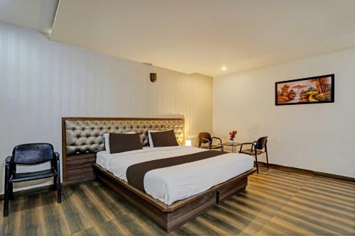 Collection O Kothapet,,4 star