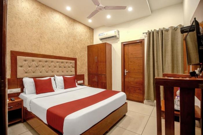 hotel rk residency opposite isbt sector 43 chandigarh