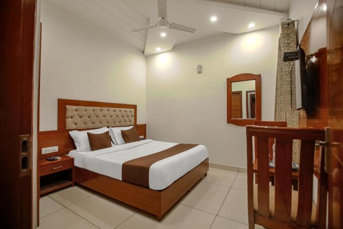 hotel rk residency opposite isbt sector 43 chandigarh