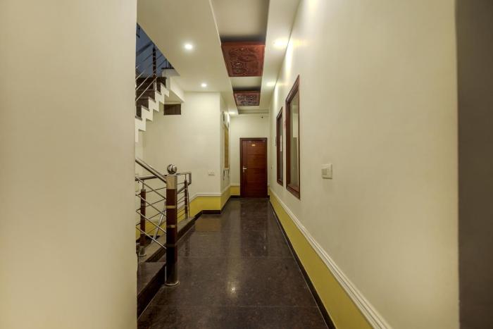 hotel rk residency opposite isbt sector 43 chandigarh