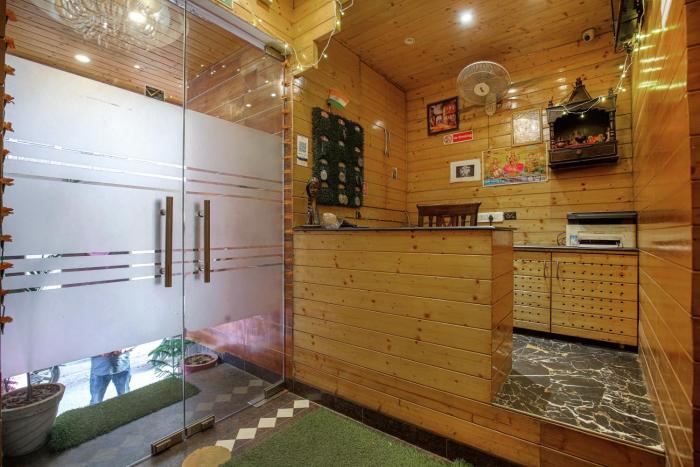 hotel rk residency opposite isbt sector 43 chandigarh