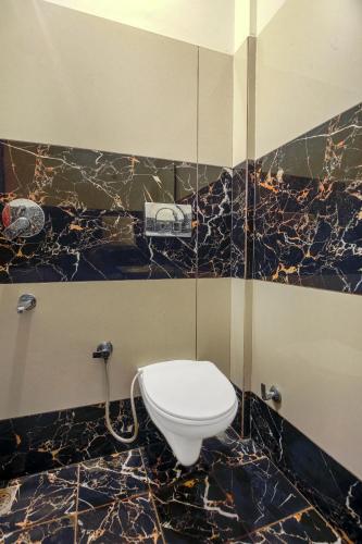 hotel rk residency opposite isbt sector 43 chandigarh