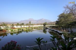 lotus hotel and resort