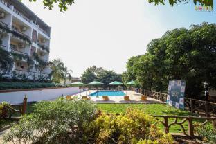 lotus hotel and resort