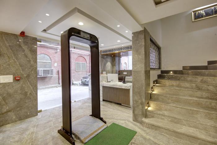 hotel kaca inn by haveliya hotels