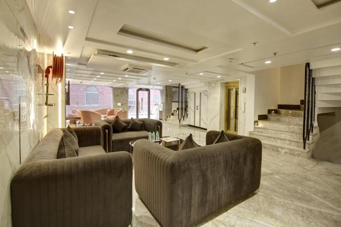 hotel kaca inn by haveliya hotels