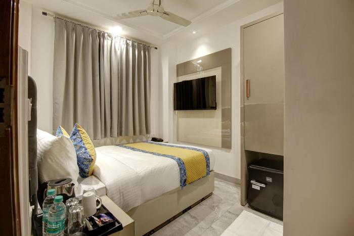 hotel kaca inn by haveliya hotels