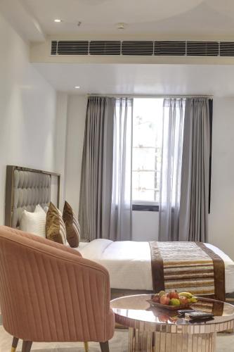 hotel kaca inn by haveliya hotels