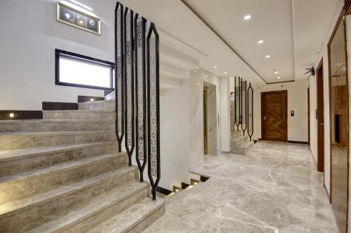 hotel kaca inn by haveliya hotels