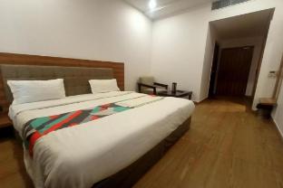 rrooms hotel yamuna palace