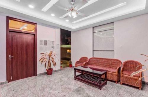 Rrooms Hotel Yamuna Palace,,0 star