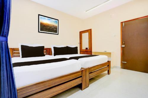 hotel o yanam beach formerly tnr residency