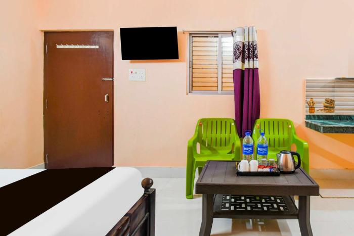 collection o puri beach market