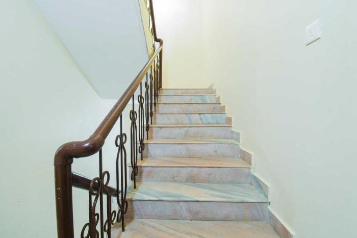 collection o puri beach market