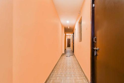 collection o puri beach market