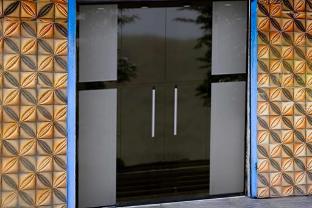 collection o poigai near airport