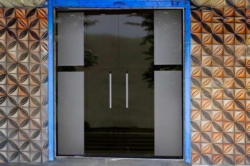 collection o poigai near airport