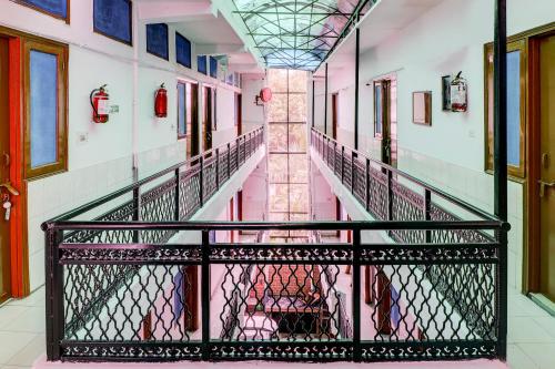 super hotel o dehradun central railway junction formerly bhagwan guest house