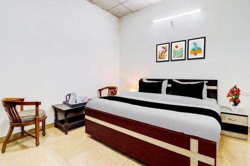 super hotel o dehradun central railway junction formerly bhagwan guest house