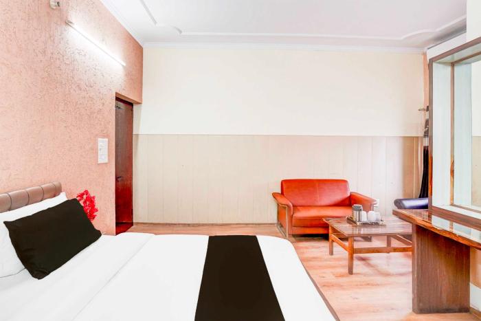 collection o lohiyapuram near dehradun railway station