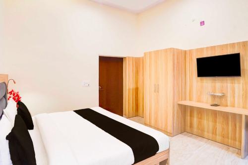 Collection O Lohiyapuram Near Dehradun Railway Station,,3 star