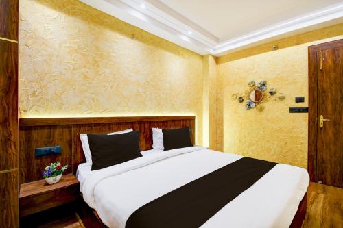 hotel o prayagraj junction civil line formerly station view