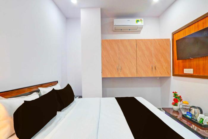 collection o karmanghat near tkr khaman