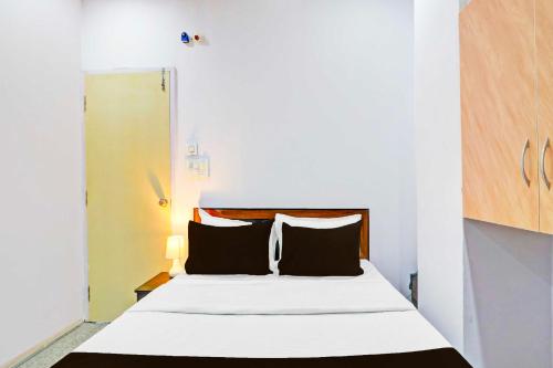 collection o karmanghat near tkr khaman