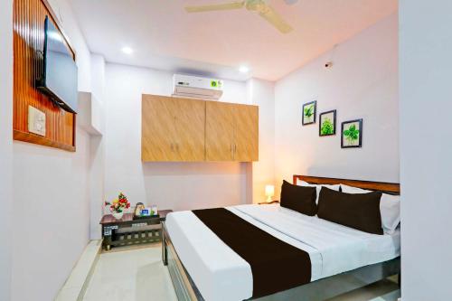 collection o karmanghat near tkr khaman