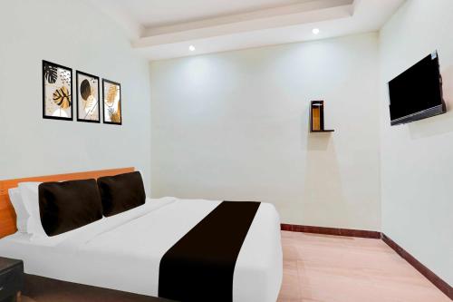 Collection O Ranchi Mahabir Crossway,,4 star