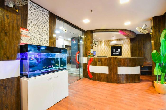 hotel o kolkata rabindra sadan metro station