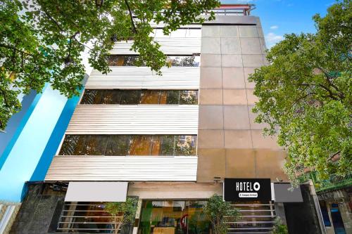 Hotel O Kolkata Rabindra Sadan Metro Station,,4 star