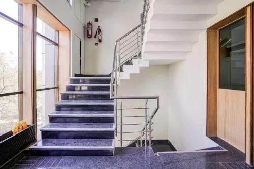 hotel o deogiri college chhatrapati sambhaji nagar aurangabad