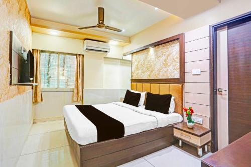 Collection O Taragarh Fort,,4 star