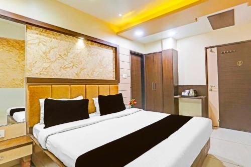 Collection O Taragarh Fort,,4 star