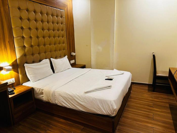 cozy inn t2 mumbai airport