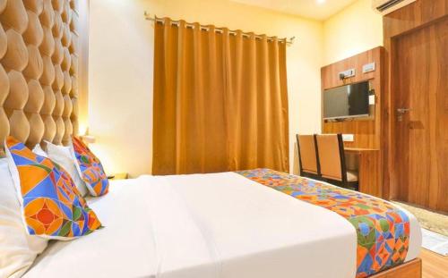 cozy inn t2 mumbai airport