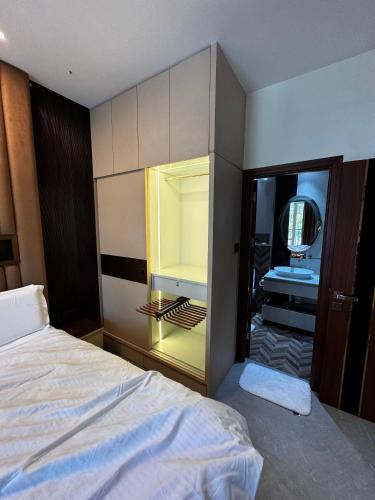 Casa Royale: An Escape With Elegance & Playstation,,0 star