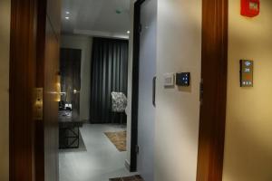 hotel mountain bliss new delhi