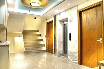 hotel mountain bliss new delhi
