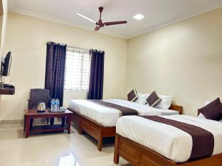 Harish Beach Resort,,4 star