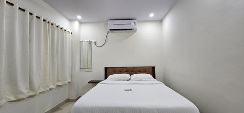 Vizag's Destiny Inn,,1 star