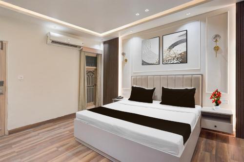 super hotel o rudrapur railway junction formerly krish