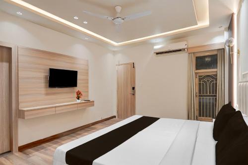 super hotel o rudrapur railway junction formerly krish