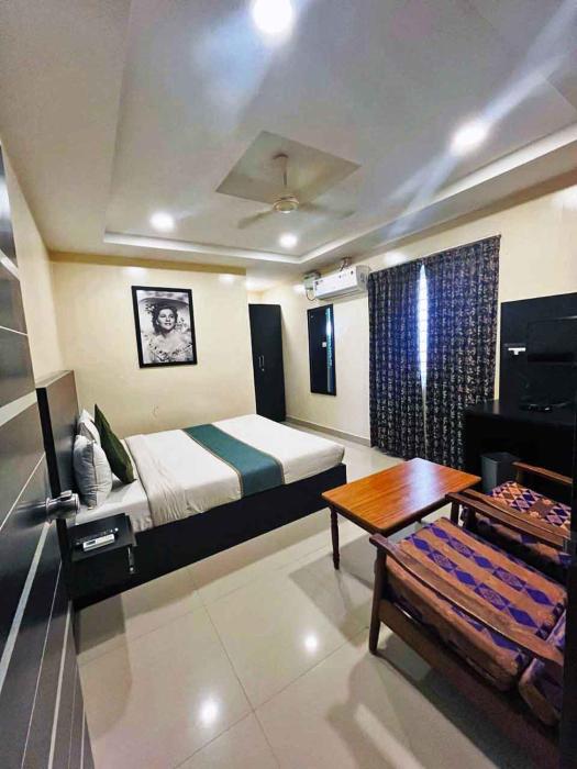hotel champion residency kr puram