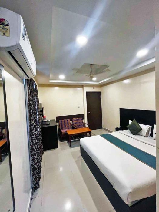 hotel champion residency kr puram